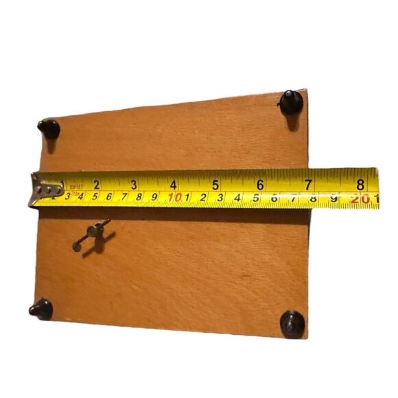 Vintage Italian slightly curved top wooden inlay jewelry music box 7x5 1/4. - Picture 4 of 6